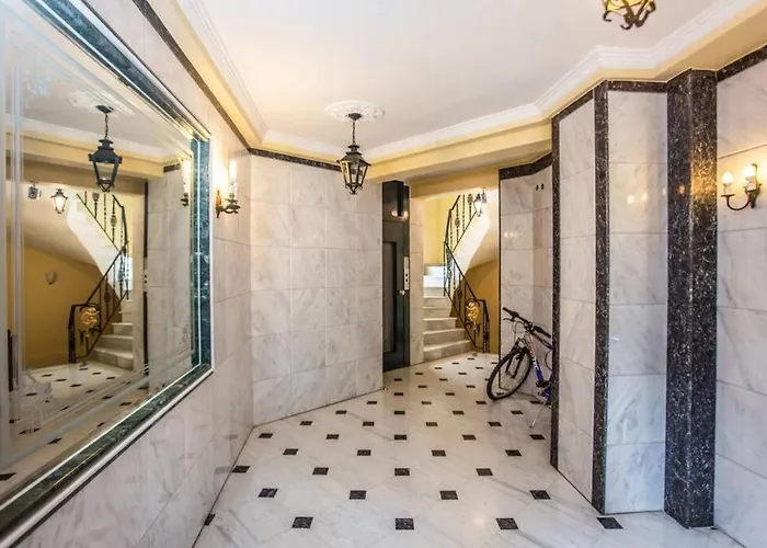 2 Floor In Kalamaria,thessaloniki. 아파트