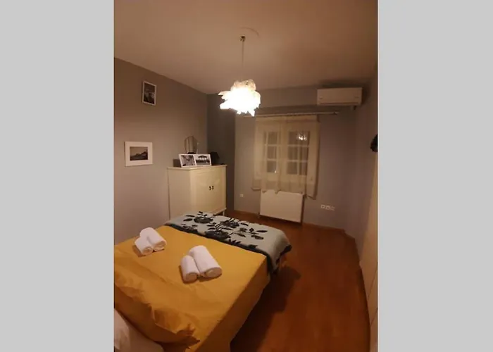 2 Floor In Kalamaria,thessaloniki. * 테살로니키